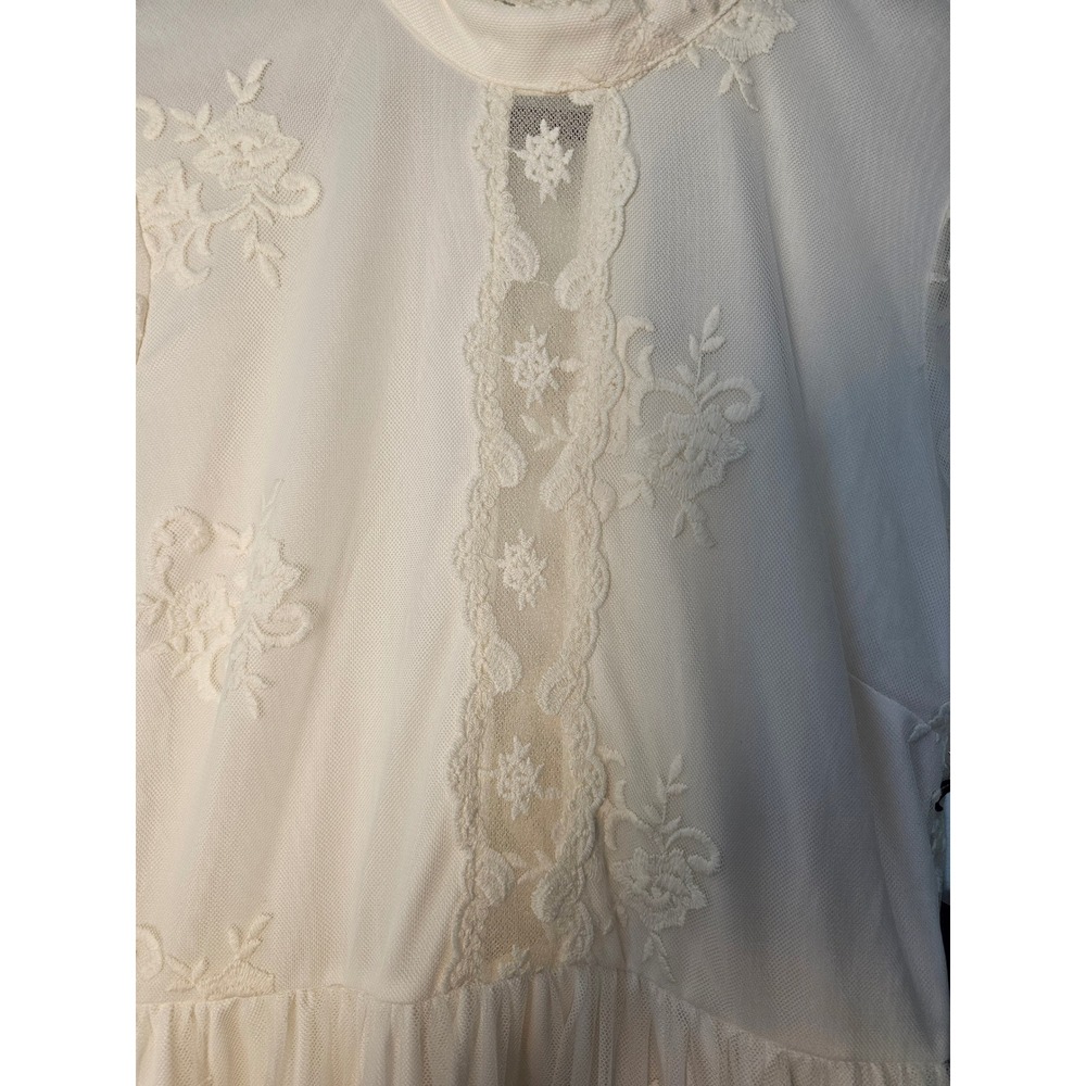 [Cottagecore] Forever 21 Floral Lace Mini Dress Womens L Cream Open Back‎ NWT - Picture 9 of 12